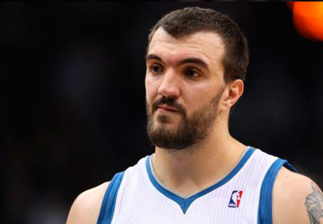 Nikola Pekovic se perderá temporada 2016-17 de la NBA