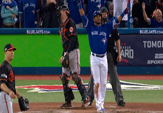 toronto deja en el terreno a baltimore y avanza a serie divisional la