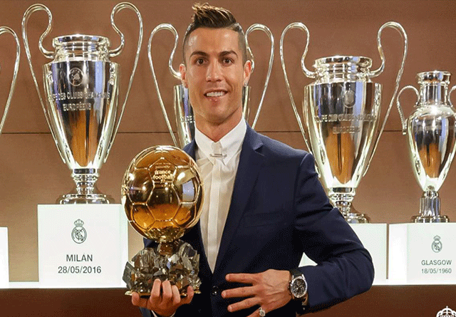 Cristiano Ronaldo gana su cuarto balon de oro