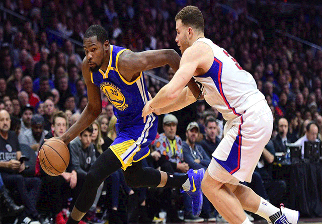 Golden State aplasta a los Angeles Clippers en gran partido de su big 4