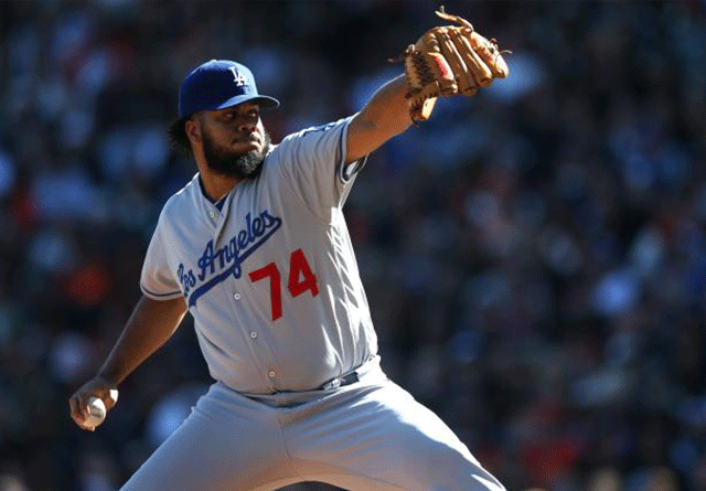 Kenley Jansen pacta contrato con los Dodgers de los Ángeles