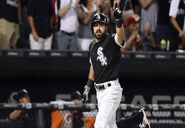 Nacionales de Washington consiguen a Adam Eaton