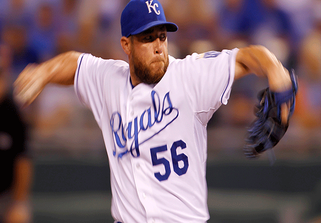 Greg Holland acuerda con los Rockies de Colorado