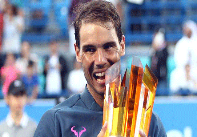 Rafael Nadal gana en Abu Dhabi