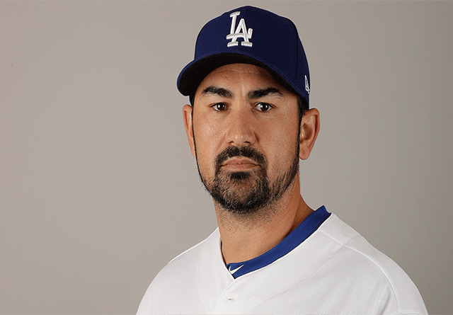 Adrián González no vería acción con los Dodgers antes del Clásico