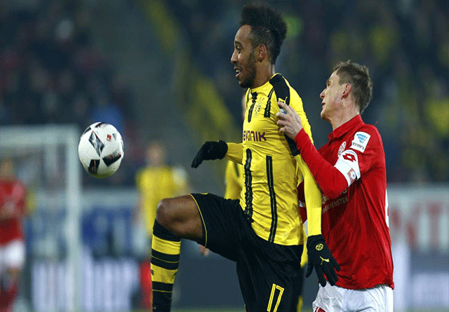 Aubameyang podría salir del Dortmund