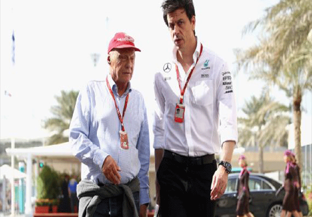 Niki Lauda y Toto Wolff renuevan contrato con Mercedes