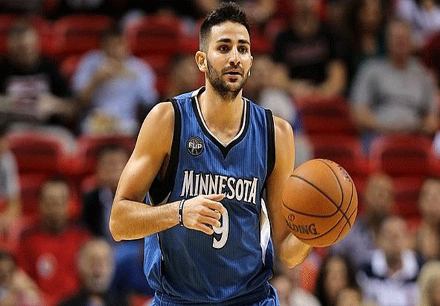 Pistons y Knicks buscan adquirir a Rubio