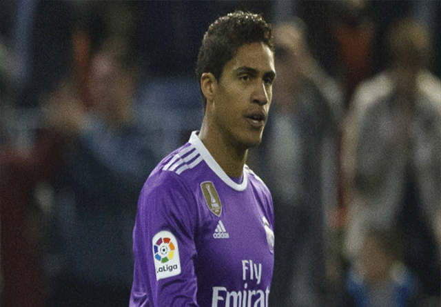 Raphael Varane de 4 a 6 semanas fuera