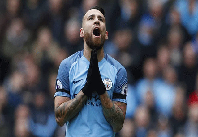 Real Madrid iría por Otamendi