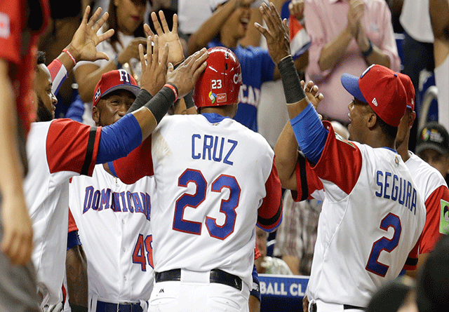 Dominicana debuta en grande en el Clásico Mundial