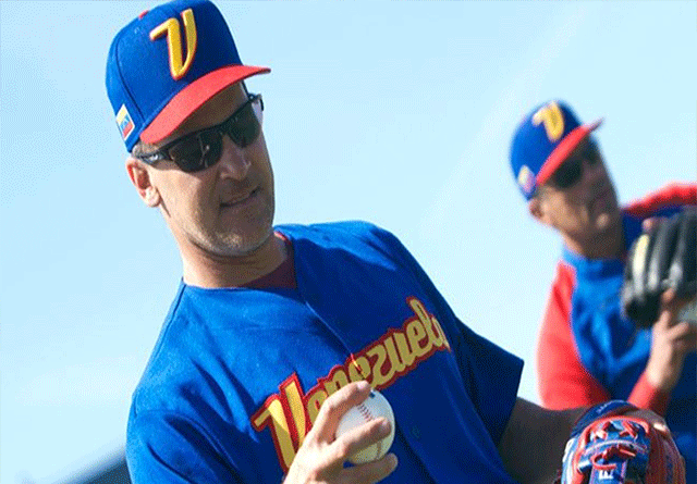 Omar Vizquel confía que Venezuela pueda coronarse en el Clásico