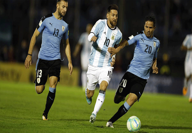 Argentina no pasa del empate ante Uruguay