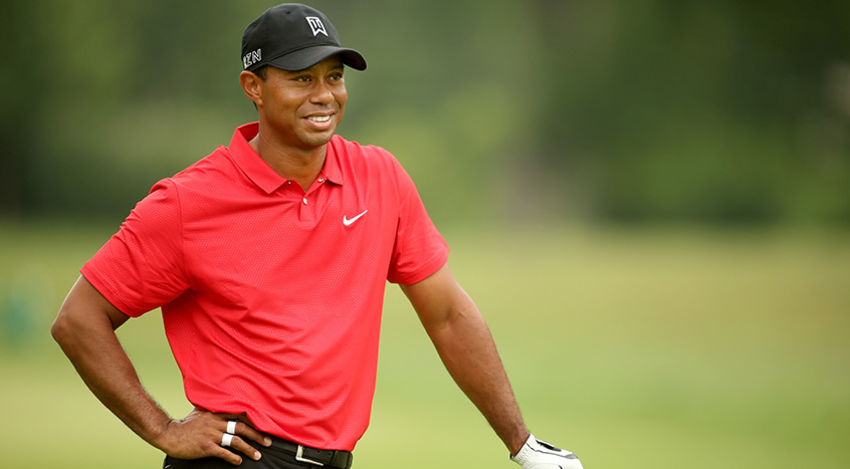 Tiger Woods recibe permiso médico para volver a jugar golf