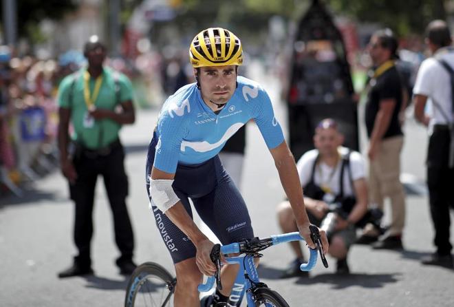 Ciclista Mikel Landa dice “será difícil ir al Mundial” y seguirá en Movistar
