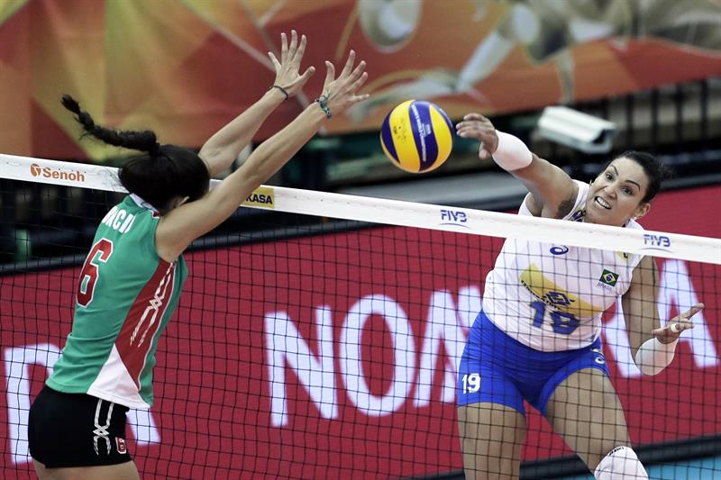 Brasil derrota a México en segunda ronda del Mundial de Voleibol Femenino