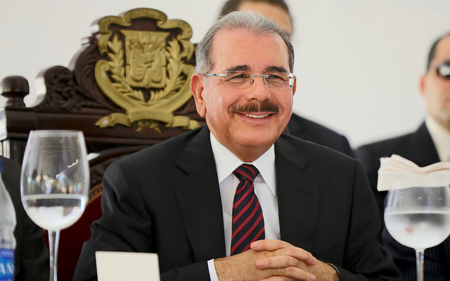 Presidente Danilo Medina felicita a las Estrellas Orientales por coronarse campeones