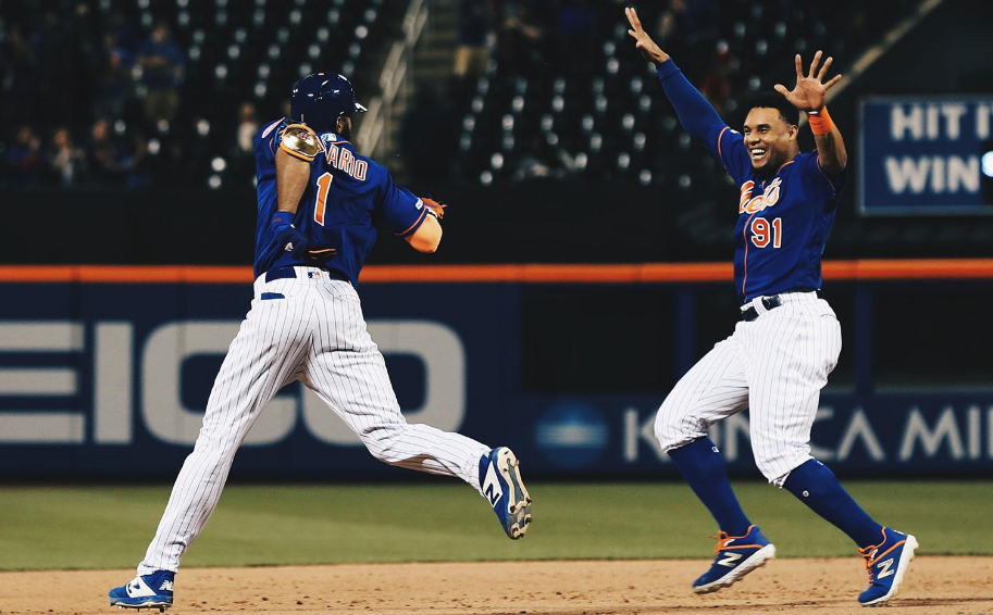 Dominicano Amed Rosario decide con hit el triunfo de Mets sobre Nacionales
