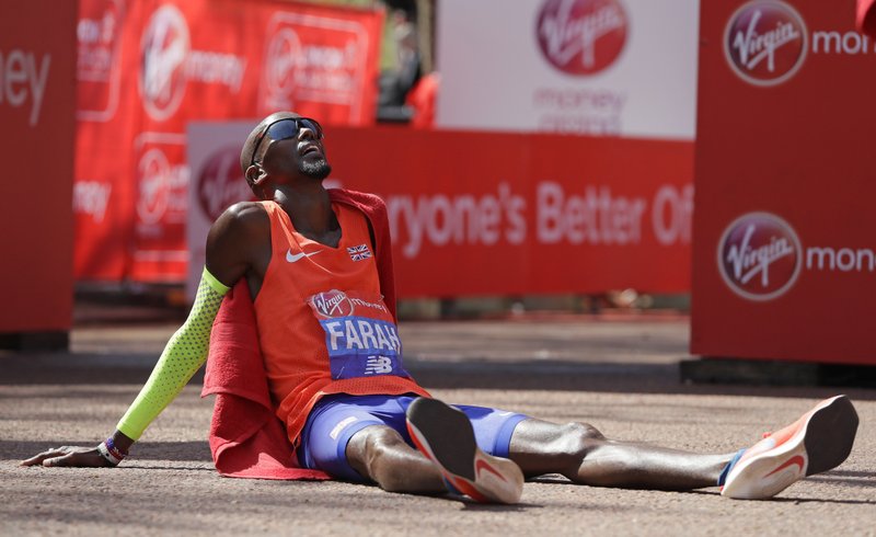 Mo Farah rechaza selección para el maratón en mundos de pista