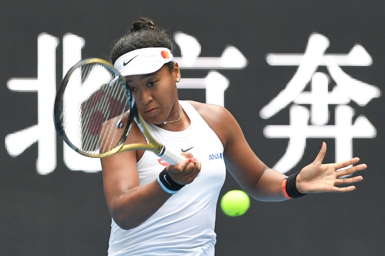 Tenista Naomi Osaka avanza a cuartos de final del torneo de Pekín