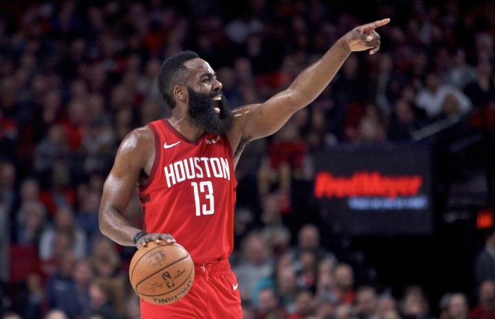 James Harden encabeza exhibición encestadora y Rockets de Houston establecen marca