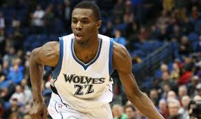 Jugador Andrew Wiggins lidera ataque de Timberwolves ante Portland