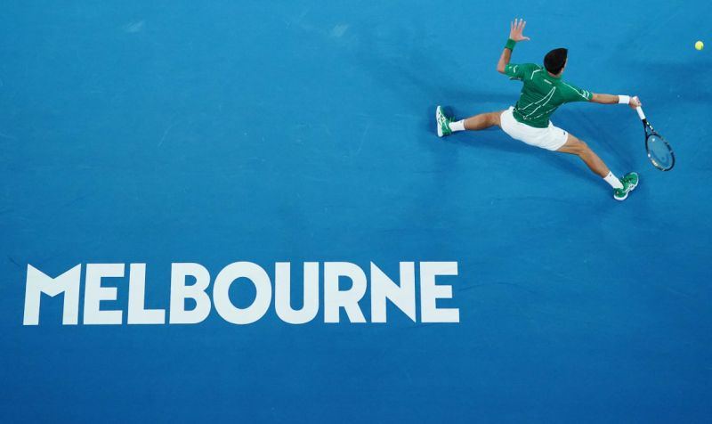 Novak Djokovic cede un set ante Jan-Lennard Struff en el Abierto de Australia