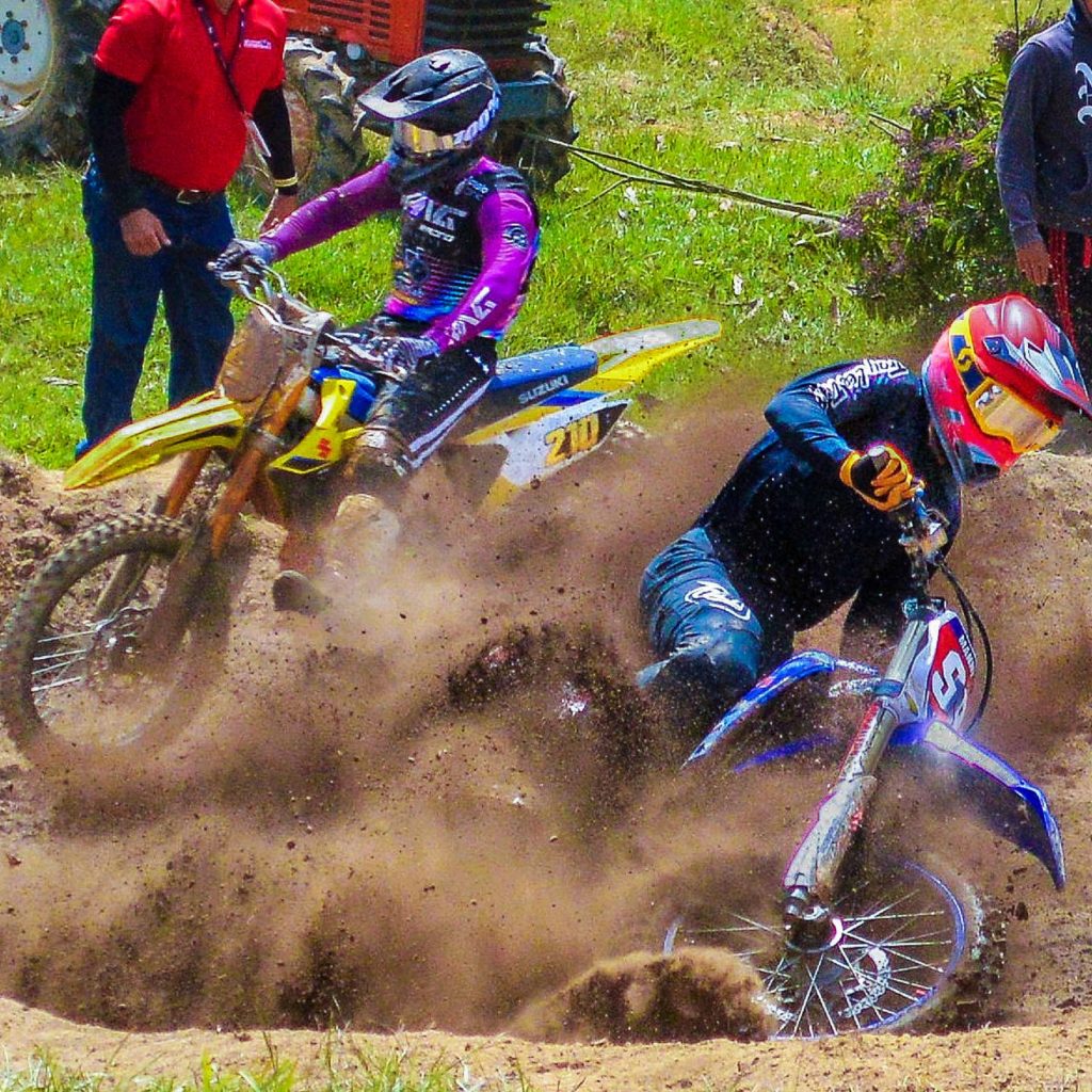 Manny Mora mantiene dominio motocross en RD