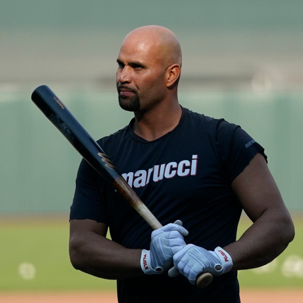 Dodgers inhabilitan a Pujols; Bellinger es activado de la lista de lesionados 