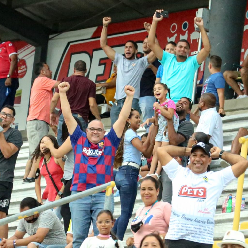 Moca FC obtiene victoria en penúltima jornada LDF
