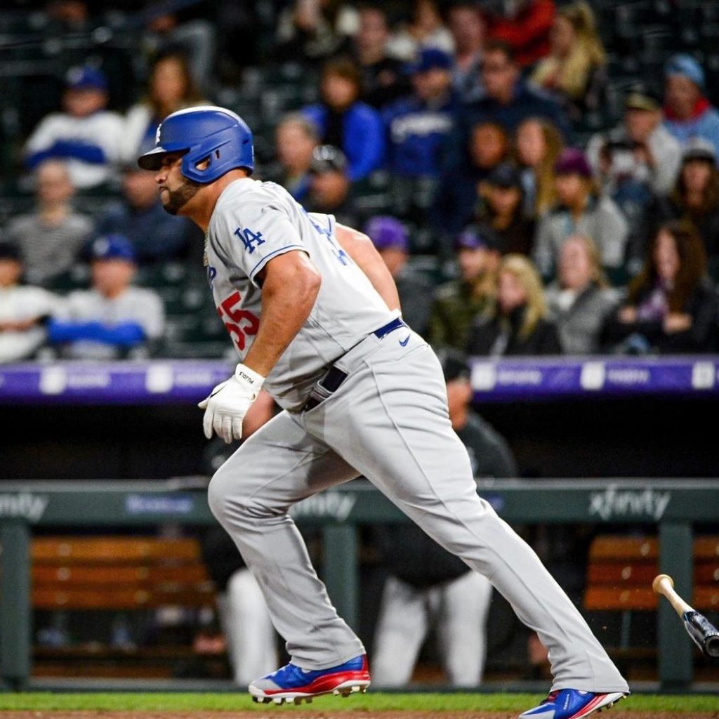 Pujols no está en lineup de Dodgers para Juego del Comodín