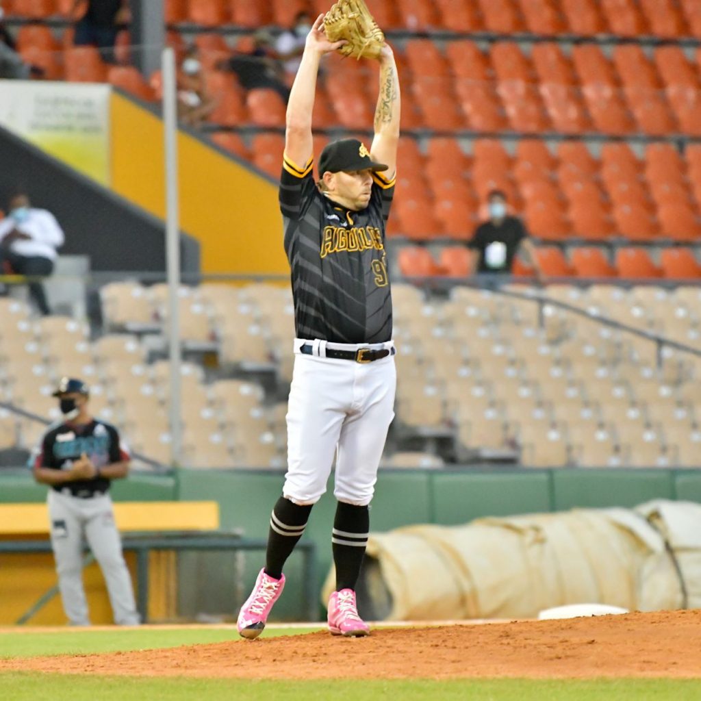 Yunesky Maya abrirá primer partido por Águilas