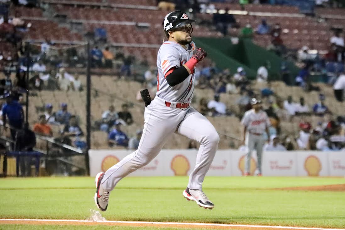 Formación académica de Urbáez es producto del béisbol