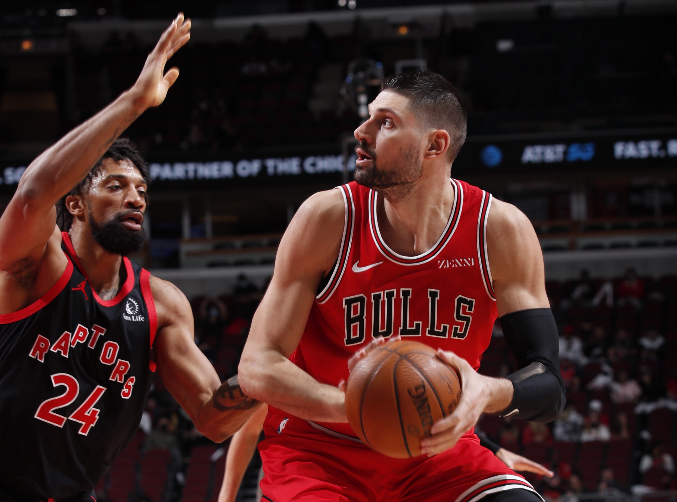 El Bulls-Raptors suspendido por el número de jugadores de baja por covid