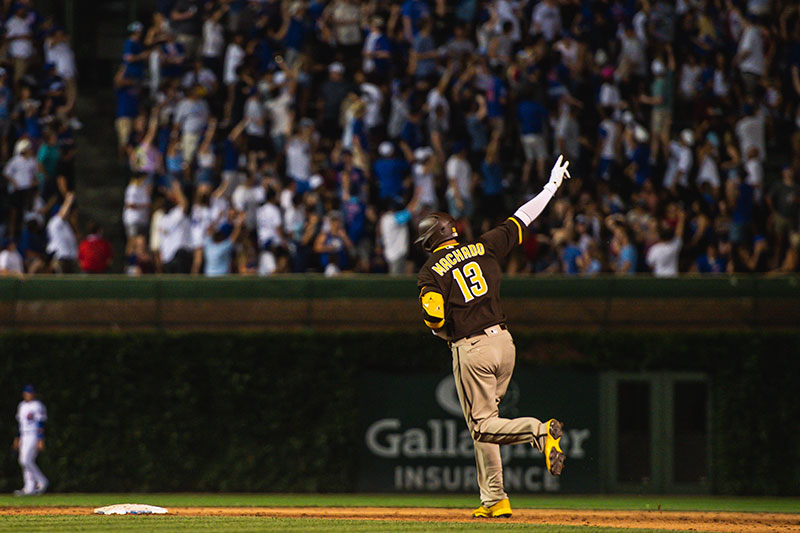 Manny Machado llega los 1.500 hits en paliza de los Padres