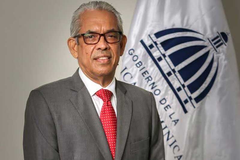Camacho resalta virtudes de Mario Emilio Guerrero