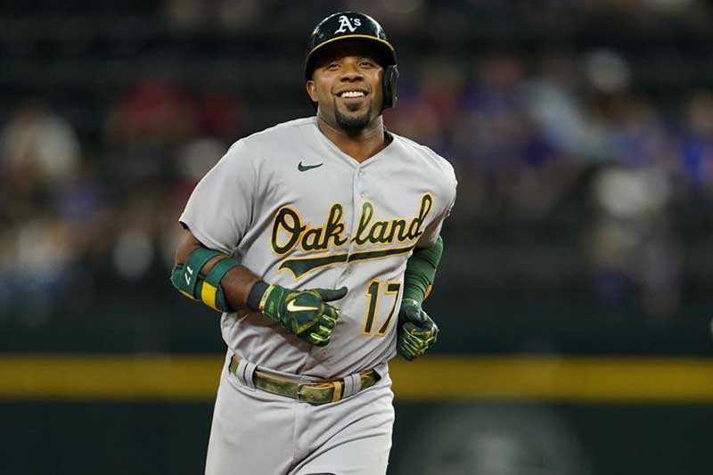 Elvis Andrus es dejado en libertad por los Atléticos de Oakland