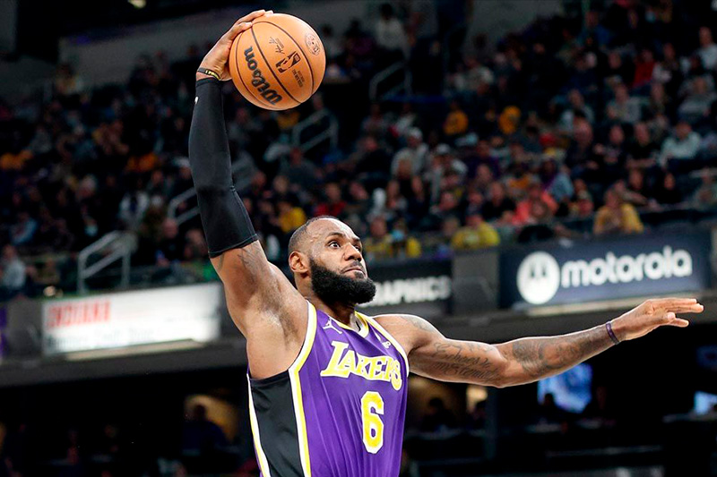 LeBron James y la posibilidad de extender su contrato con los Lakers
