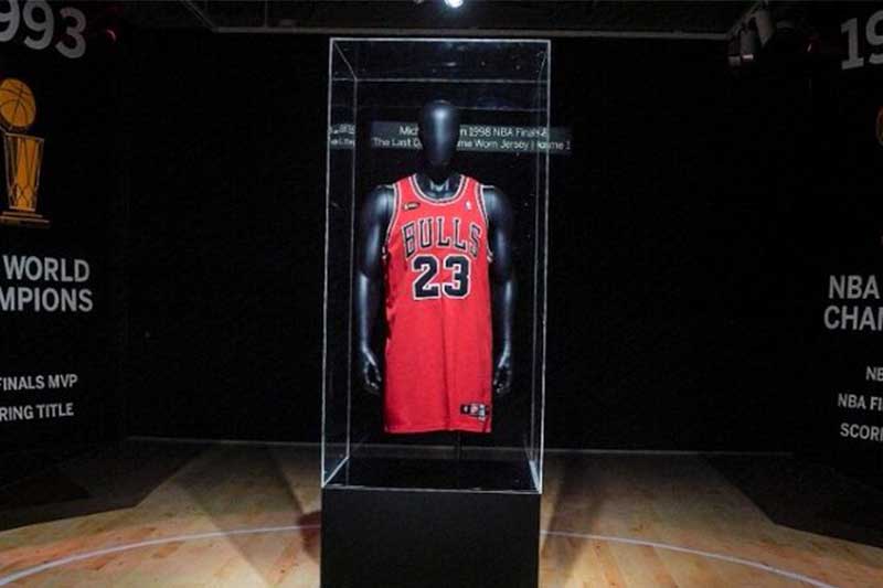 Camiseta de Jordan de la final 1998 rompe récord en US$10.09 MM