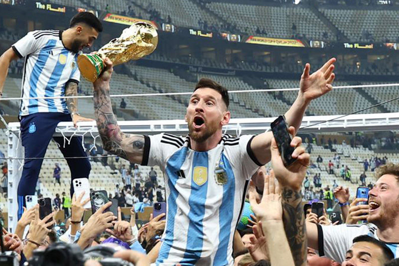 Con Messi en la cima: Forbes publicó la lista de los 50 deportistas que más dinero ganaron en 2022