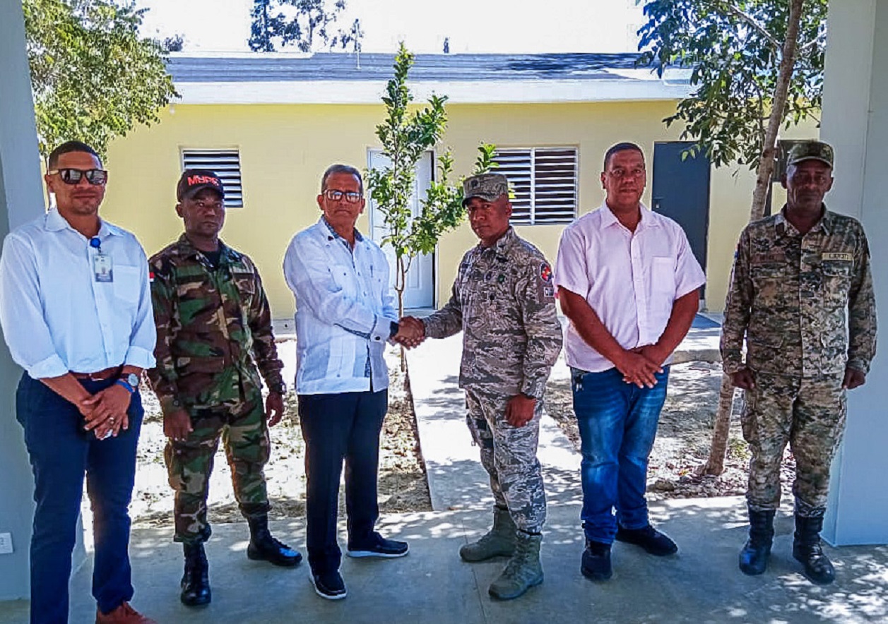 Coordinan seguridad complejo deportivo de La Barranquita, construyen cuartel