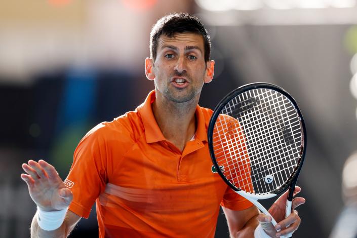 Djokovic reina en Adelaida tras levantar una bola final ante Korda