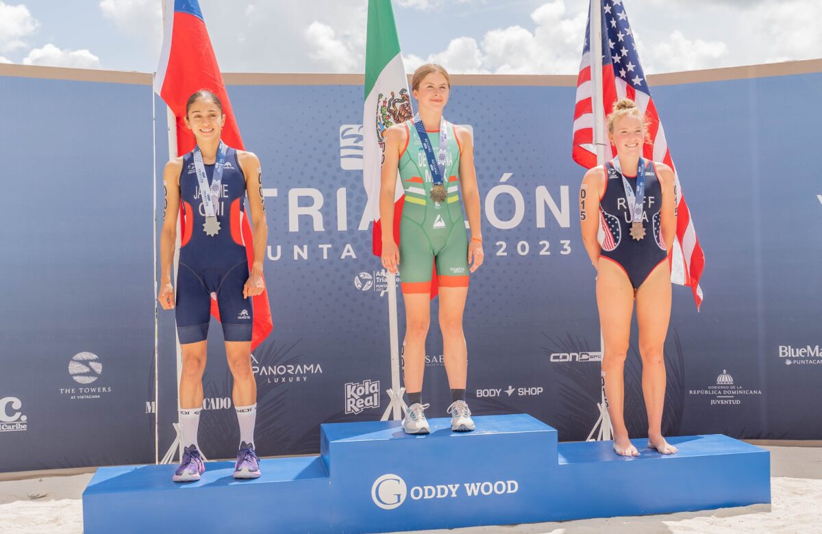 Triatlón de Punta Cana se consolida como evento líder de la región en su segunda edición