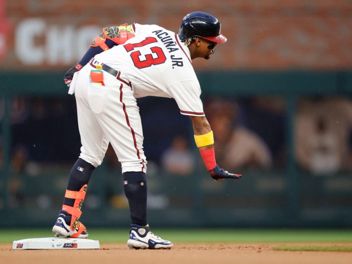 ¡Histórico! Ronald Acuña Jr. logra 40-70 en victoria de los Bravos