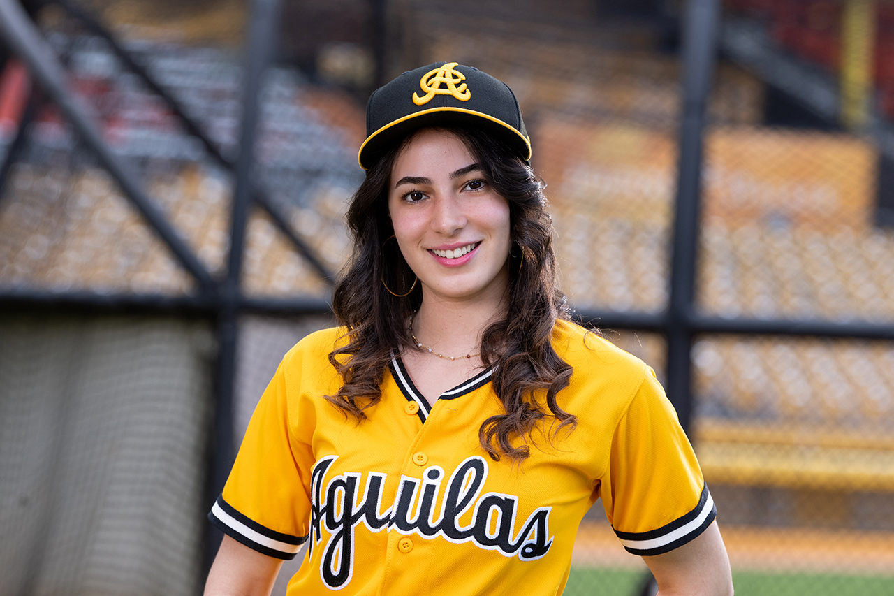 Señorita Melany Kylie Bergaglio Cruz electa Madrina de las Águilas temporada 2023-2024