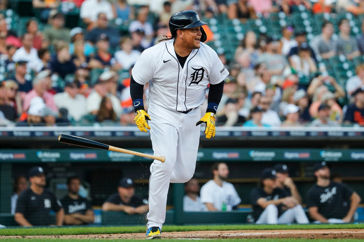 Miguel Cabrera seguirá con los Tigres como asistente especial