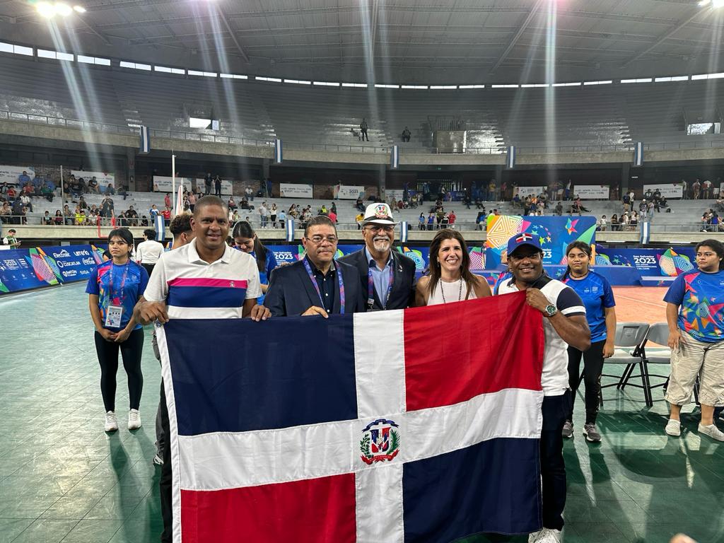 Camacho viaja a Chile para animar a los atletas que participarán en los Panam
