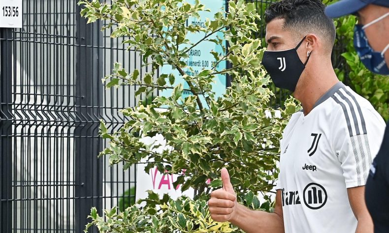 Cristiano, suplente en el primer partido del Juventus 2021