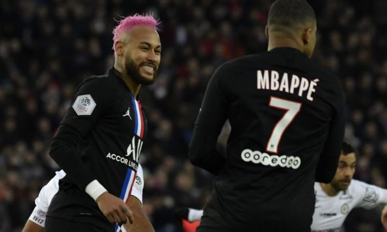 Estrellas del PSG están dispuestas a bajarse un 50 % el salario