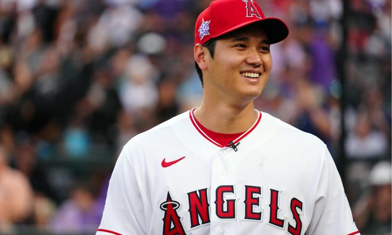 Ohtani ganan premios de Baseball Digest